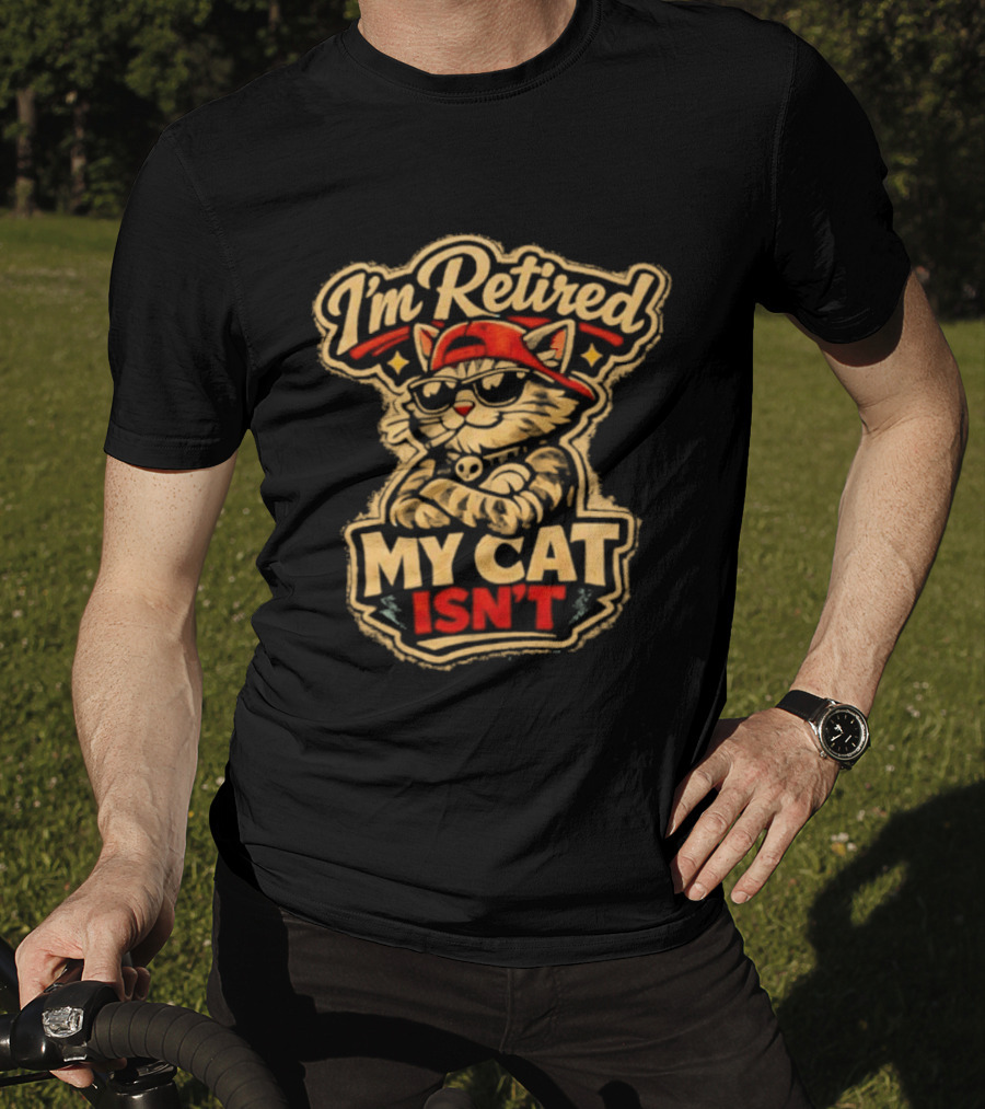 I'm Retired My Cat Isn't Red Cap Cat T-Shirt