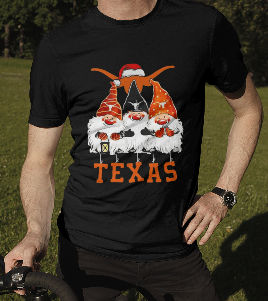 Texas Longhorns Christmas Gnomes Festive Decor T-Shirt