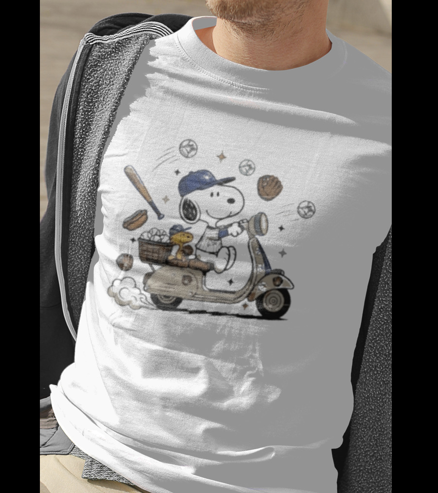 Toronto Blue Jays Snoopy Woodstock Scooter Adventure Baseball T-Shirt