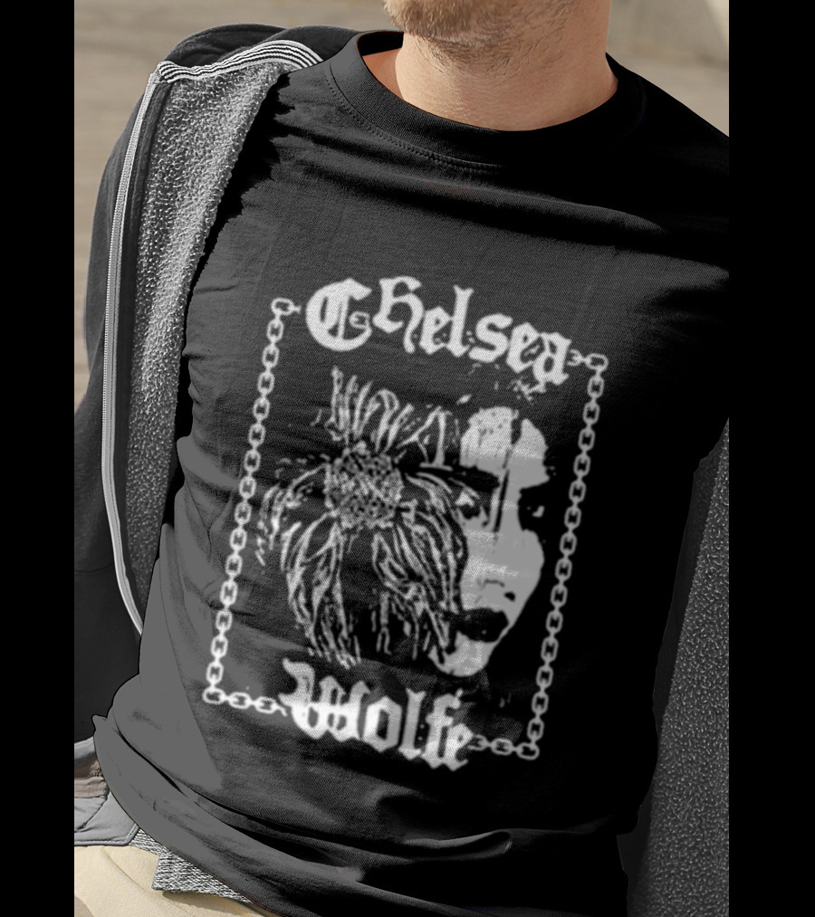 Chelsea Wolfe Carrion Flowers Chain Border Face Flower T-Shirt