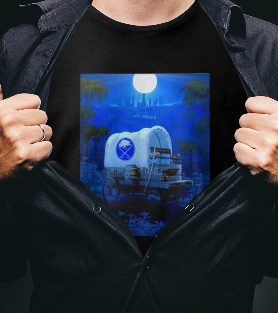 Buffalo Sabres Covered Wagon Hollywood Full Moon Scene T-Shirt