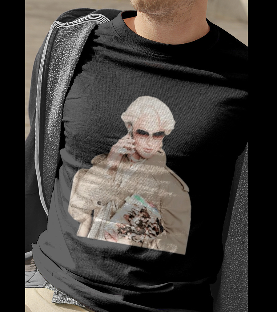 Miranda Priestly Iconic Fashion Boss With Sunglasses And Phone T-Shirt
