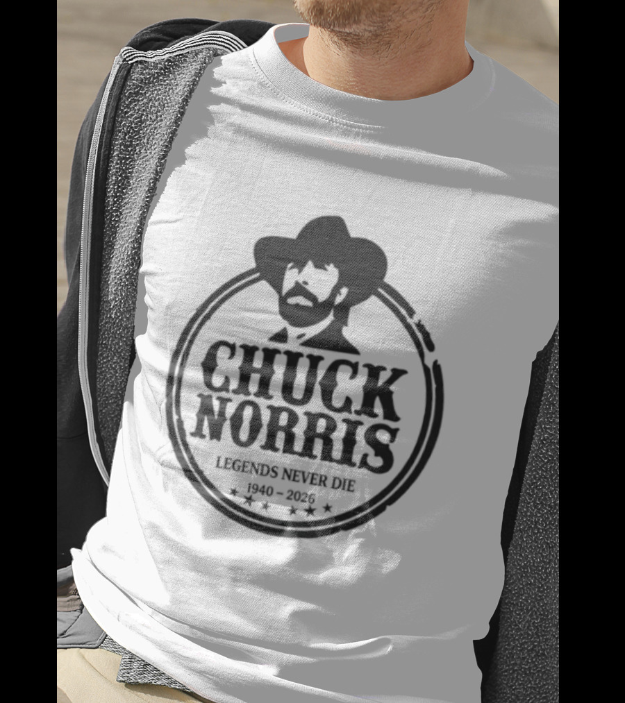 Chuck Norris Legends Never Die 1940 2004 Cowboy Image Stars T-Shirt