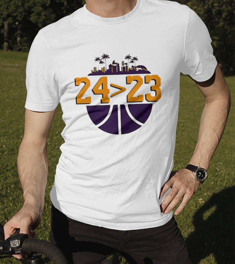 Kobe Bryant LeBron James 24 Greater Than 23 Basketball Skyline T-Shirt