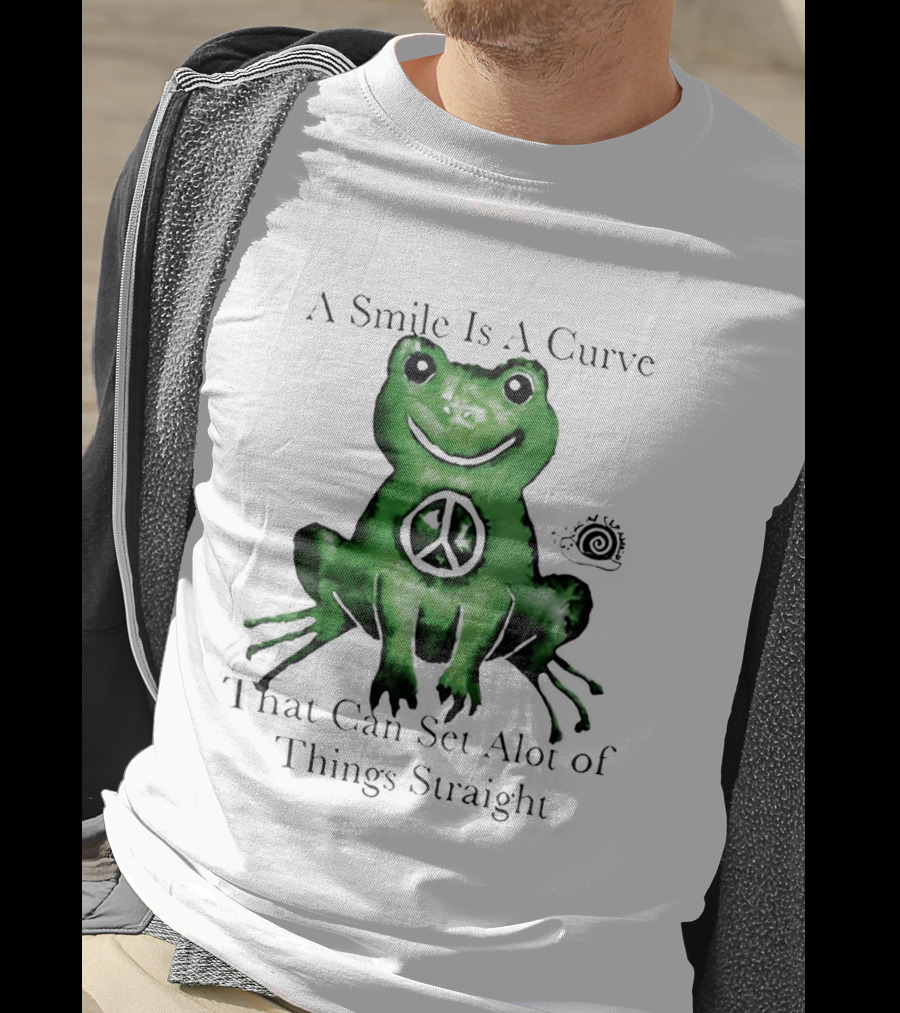 A Smile Is A Curve Peace Symbol On Frog That Can Set A Lot Of Things Straight T-Shirt