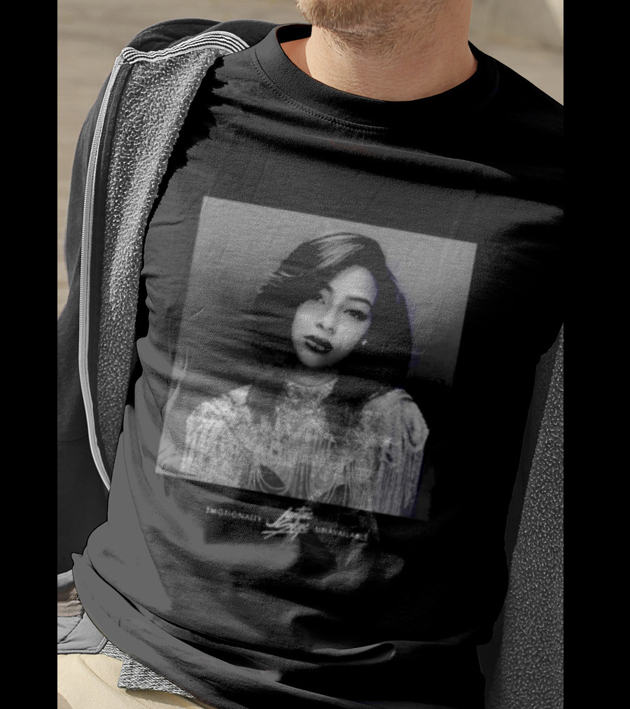 I'm Yours Justine Skye Portrait Glamour T-Shirt