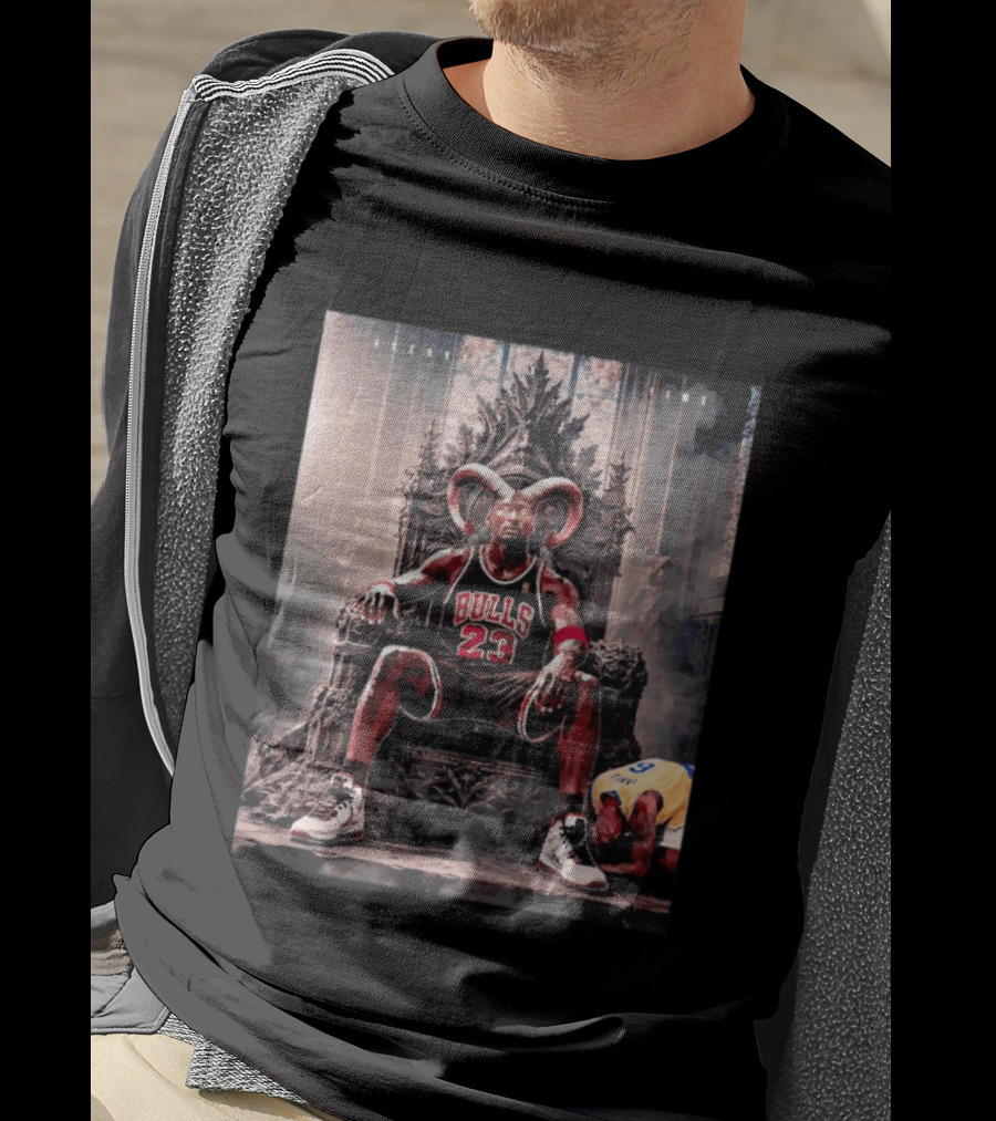 GOAT Michael Jordan Number 23 Chicago Bulls Legendary Throne T-Shirt