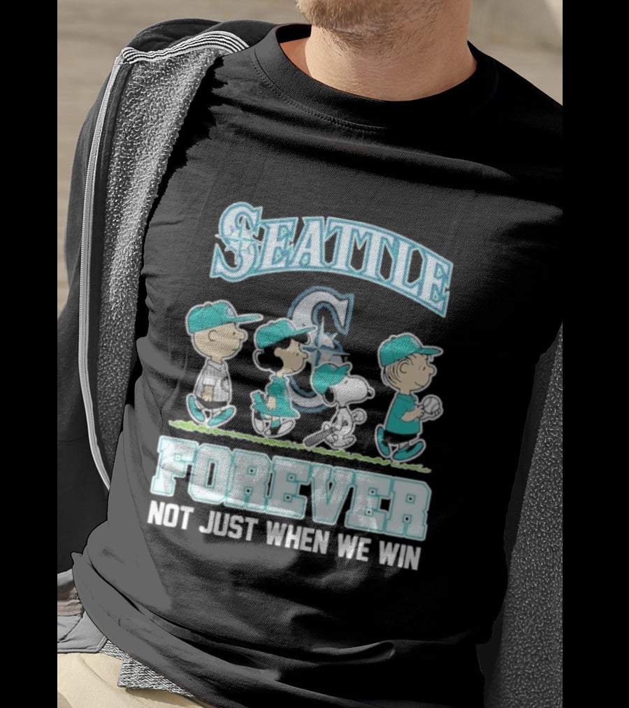 Seattle Mariners Peanuts Characters Forever Not Just When We Win T-Shirt