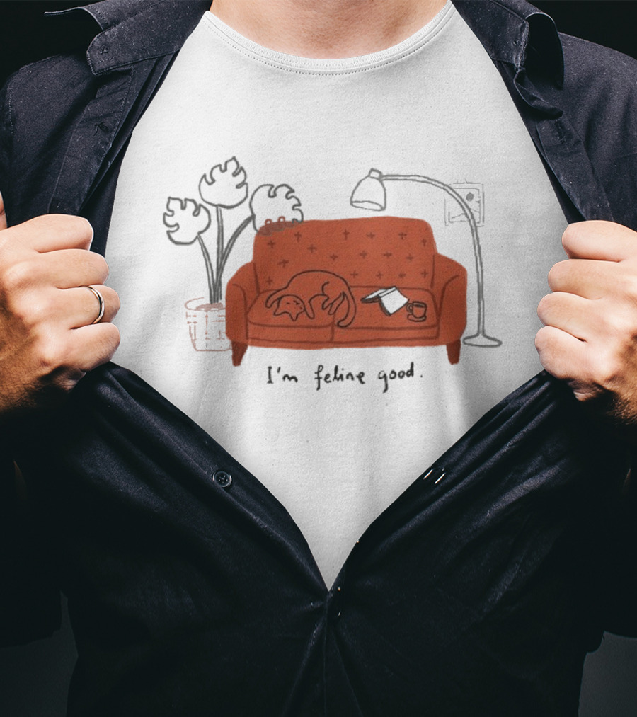 Wituka I'm Feline Good Cat On Couch With Coffee Cup And Lamp T-Shirt