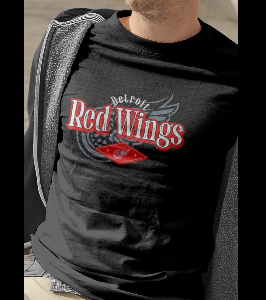 Detroit Red Wings NHL Team Emblem Iconic Hockey T-Shirt