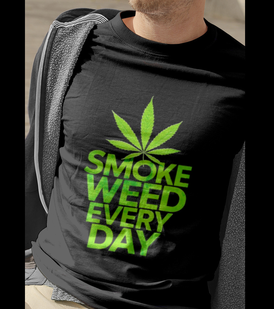 Smoke Weed Every Day Cannabis For Sale Ships Free Leaf T-Shirt