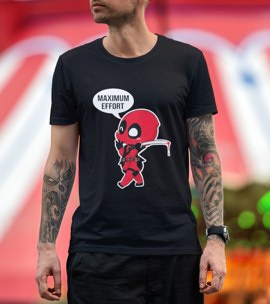 Deadpool Chibi Costume Maximum Effort Speech Bubble T-Shirt