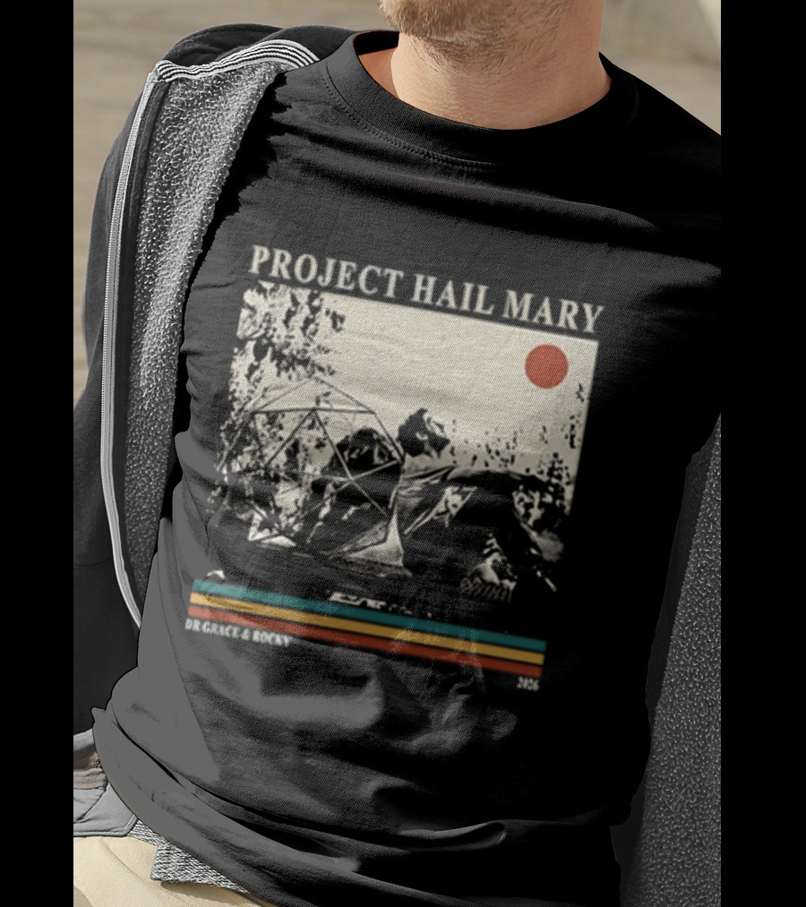 Project Hail Mary Dr Grace & Rocky 2021 Vintage Cover T-Shirt