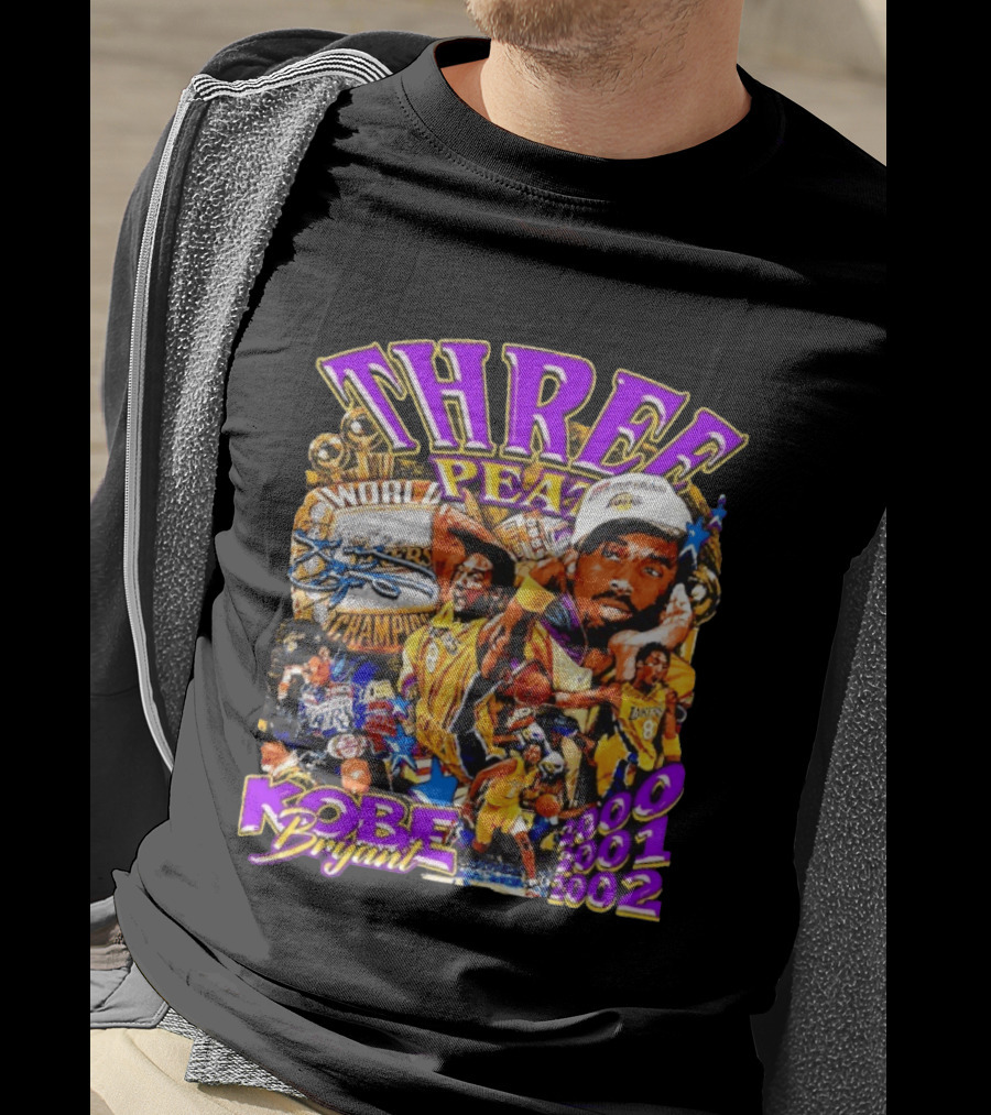 Three Peat Kobe Bryant Los Angeles Lakers World Champions 2000 2001 2002 T-Shirt