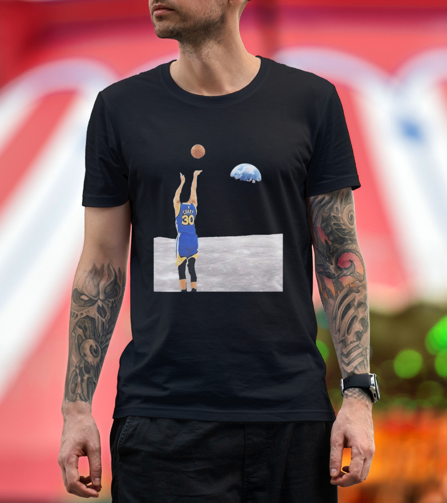 Stephen Curry 30 Shooting Basketball From Moon Earth View T-Shirt