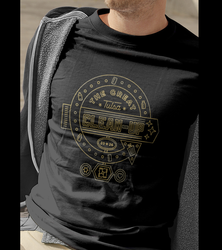 The Great Tulsa Clean Up 2020 Event Badge With Recycling Symbols And Stars T-Shirt