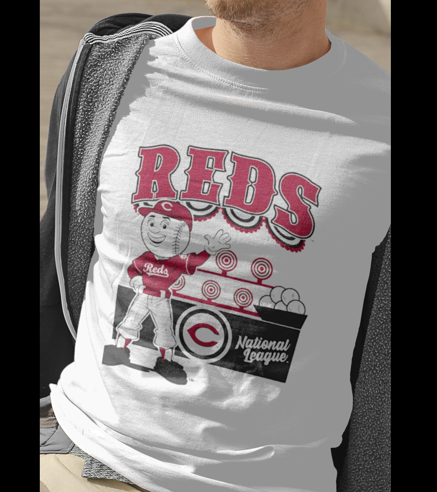 Cincinnati Reds 2026 Step Back Up National League Baseball T-Shirt