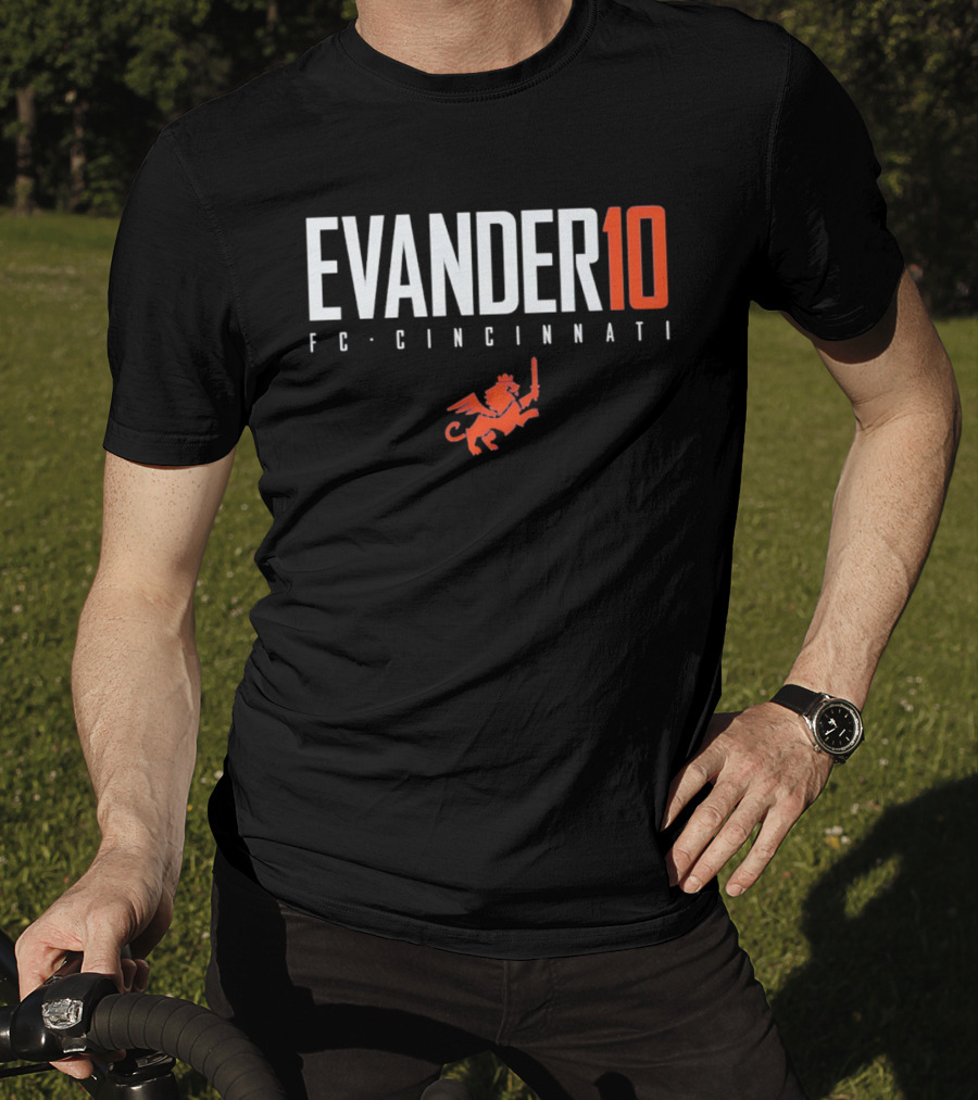 Evander 10 FC Cincinnati Lion Winged Sword T-Shirt