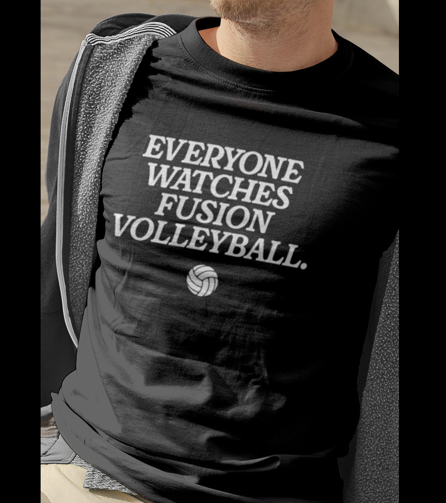 Everyone Es Fusion Volleyball Ball T-Shirt