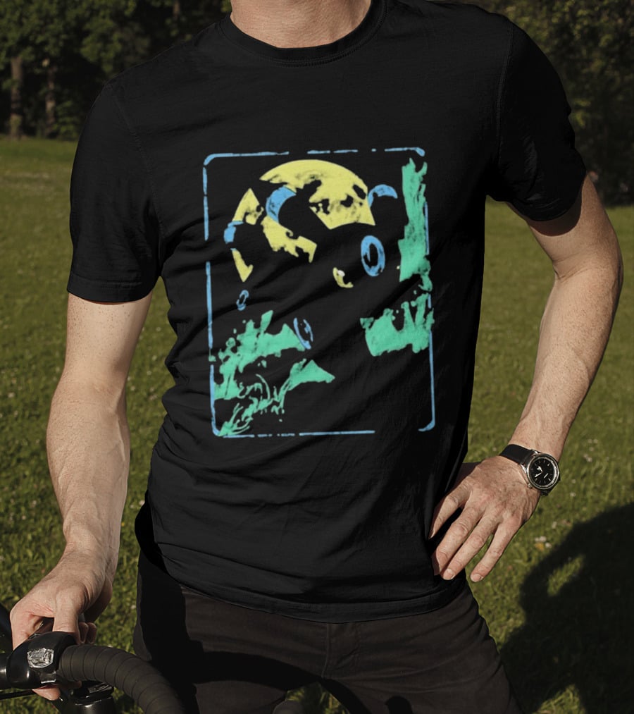8thwndr Moonbreon Neon Lunar Creature T-Shirt