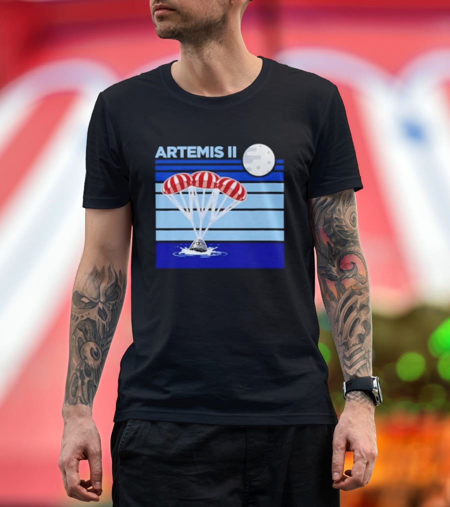 Artemis II Splashdown Red Parachutes Lunar Moon Landing T-Shirt