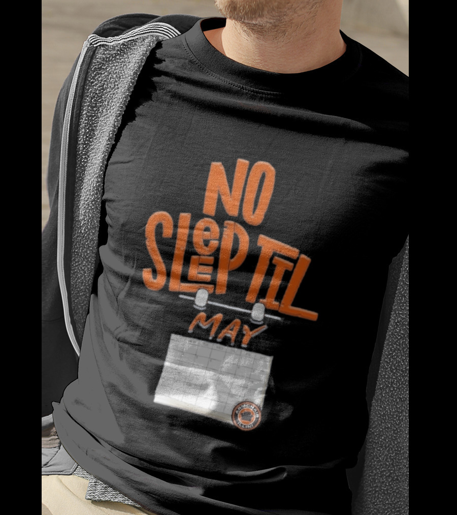 No Sleep Til May Armchair Illinois Fighting Illini Calendar T-Shirt