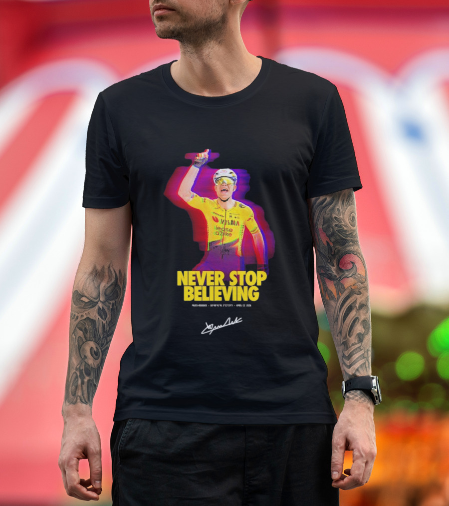 Never Stop Believing Jumbo Visma Leese Quake Signature T-Shirt