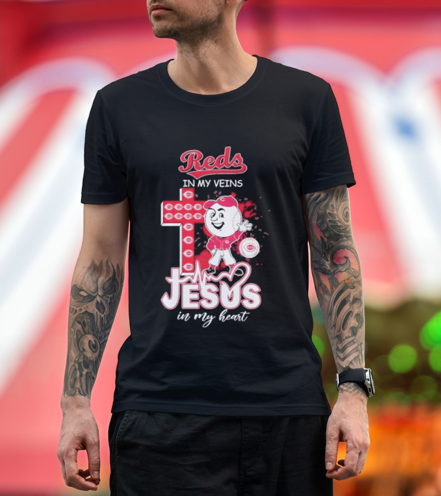 Reds In My Veins Jesus In My Heart Baseball Cross T-Shirt