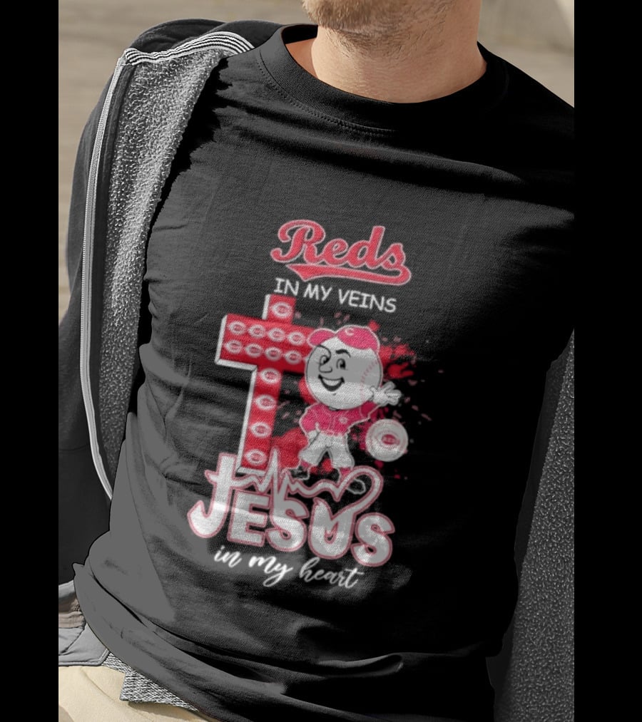 Reds In My Veins Jesus In My Heart Baseball Cross T-Shirt