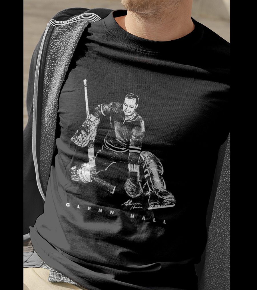 Glenn Hall Chicago Blackhawks Hockey Bitmap Vintage Style Goalie Iconic Pose T-Shirt