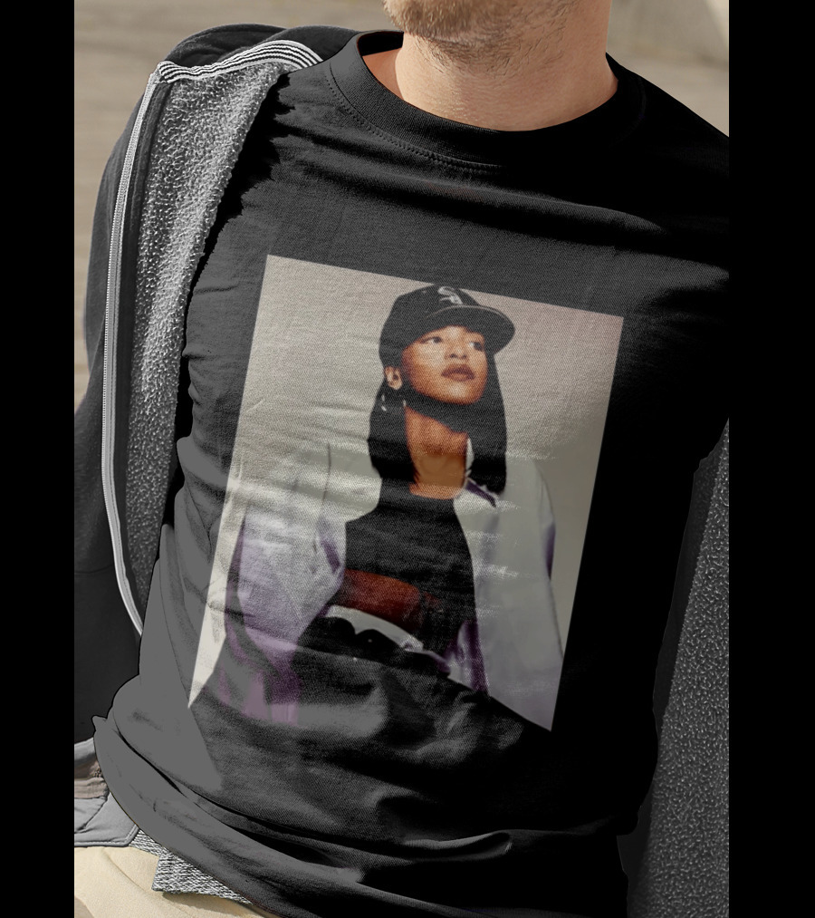 Sacai Aaliyah Black Cap White Sox T-Shirt