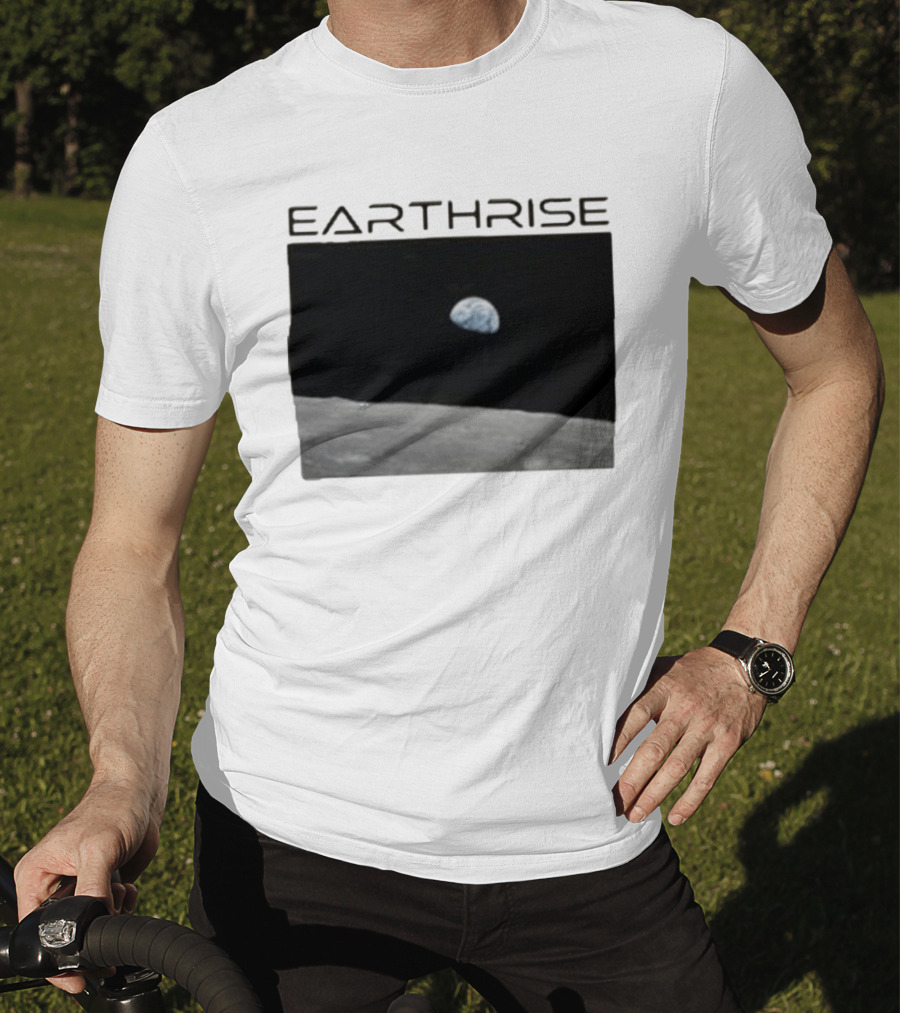 Artemis Mission Earthrise Moon View T-Shirt