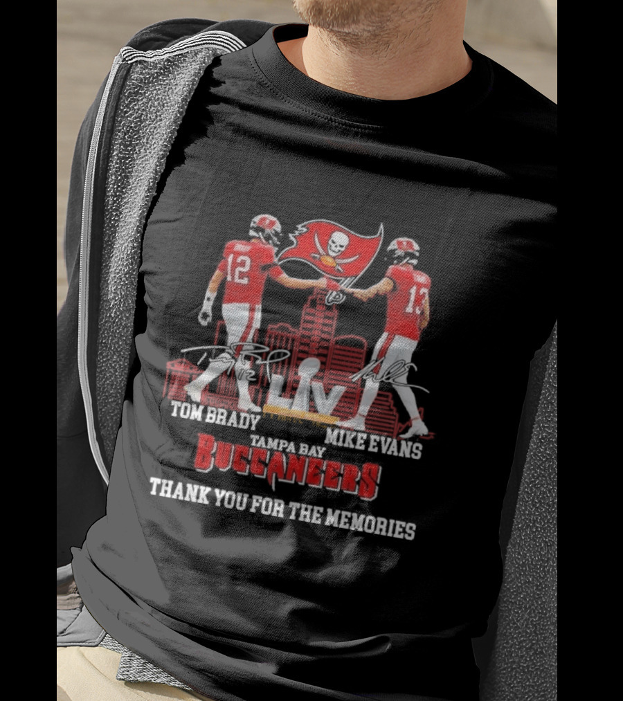 Tom Brady Mike Evans Tampa Bay Buccaneers LIV Thank You For The Memories T-Shirt
