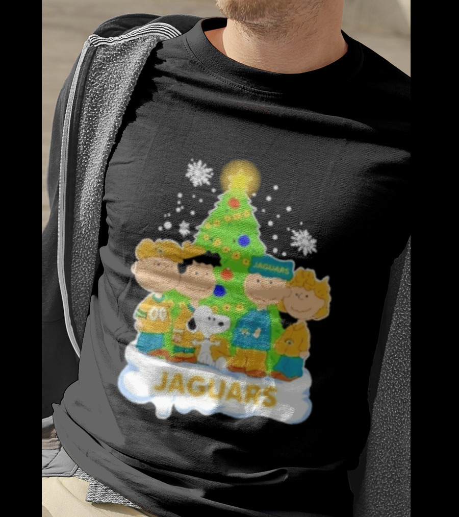 Jacksonville Jaguars Snoopy Peanuts Christmas Tree Celebration T-Shirt