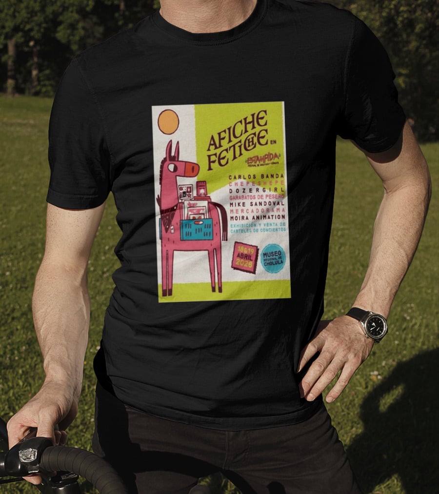 Afiche Fetiche Estampida Festival Gráfica Cómics Cholula Abril 2026 Museo Regional Exhibición Carteles Conciertos T-Shirt