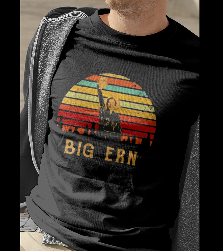 Big Ern Retro Sunset Bowling Victory Vintage 90s T-Shirt