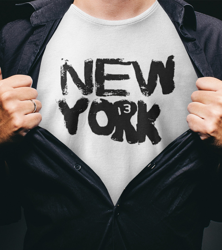 New York The Miniature Wife Lulu 13 T-Shirt