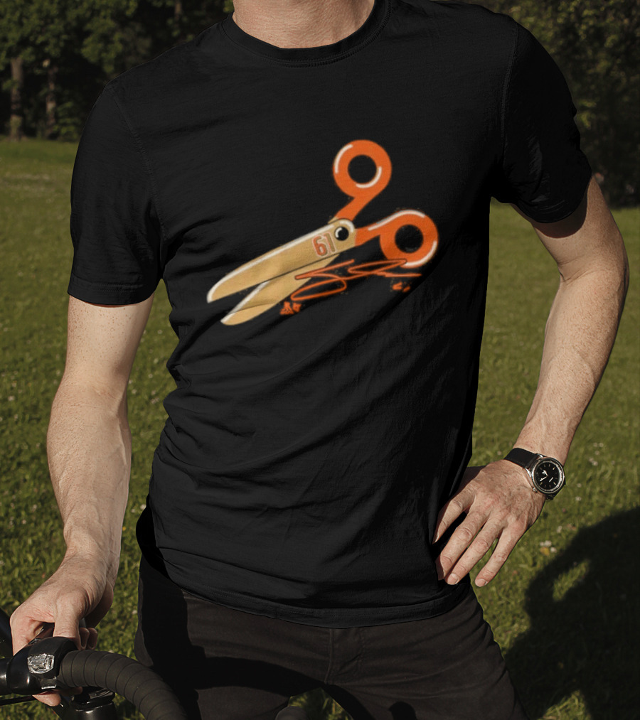 Cutter Gauthier Scissors 61 Orange T-Shirt