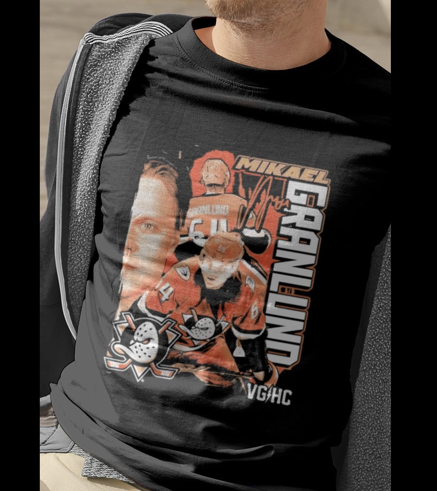 Anaheim Ducks Mikael Granlund VGHC Hockey Team Collage T-Shirt