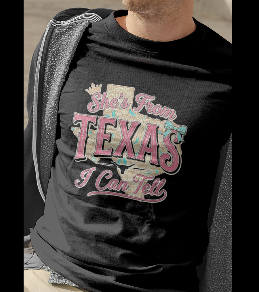 She's From Texas I Can Tell Texas Map Crown Bow T-Shirt