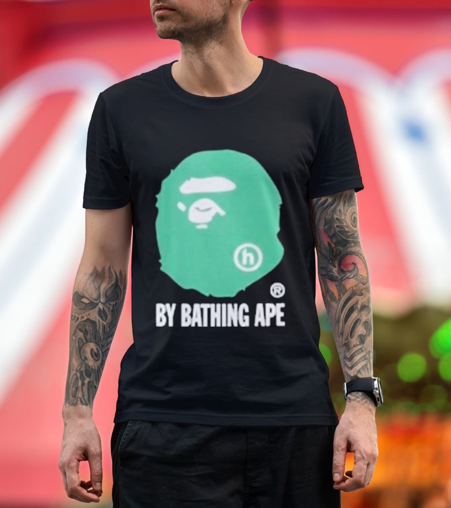 Bape A Bathing Ape Green Big Ape Head Hologram By Bathing Ape And Bapesta Trucker Hat Set 2026 T-Shirt