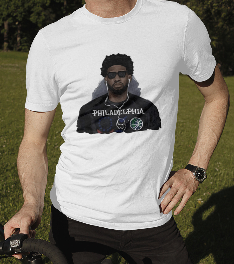Philadelphia Basketball Player In Sunglasses Earphones T-Shirt