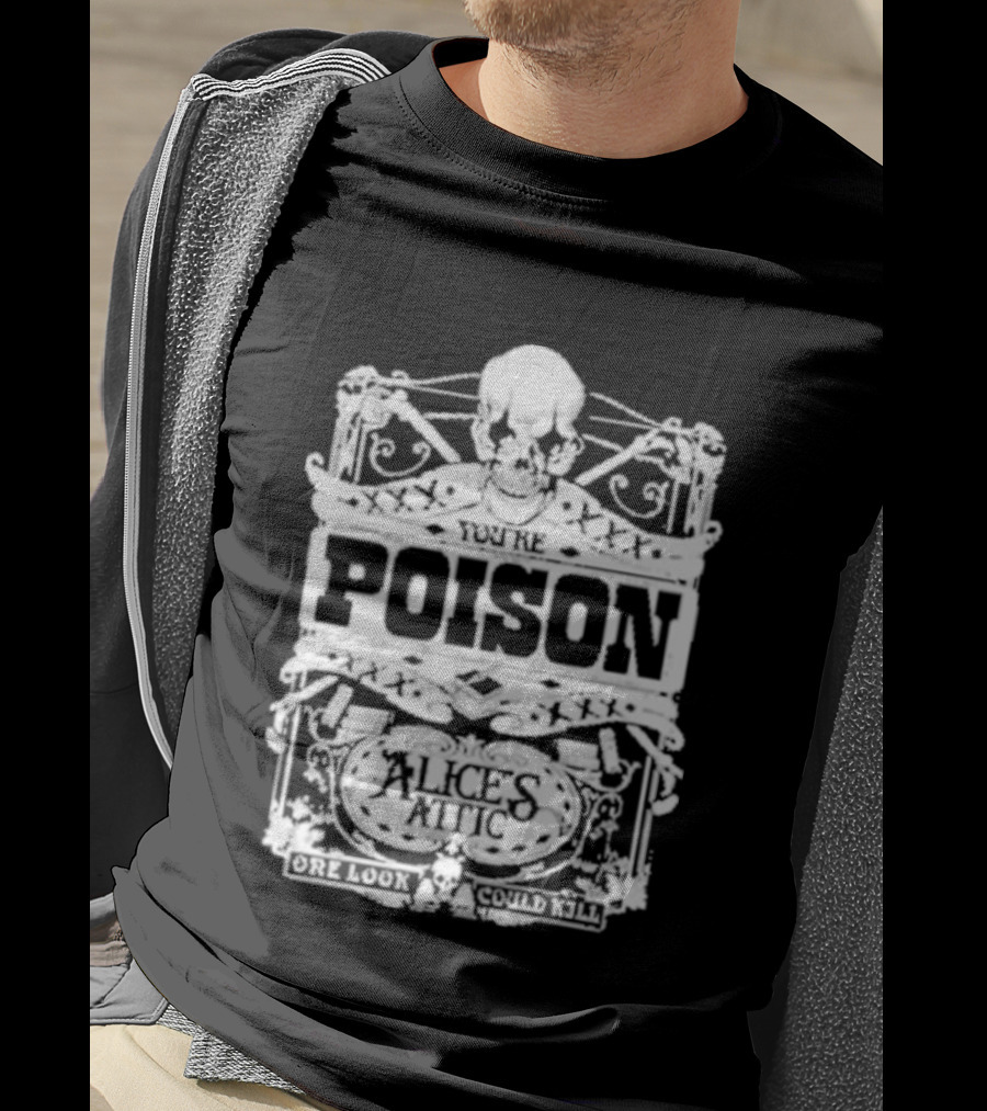 Alice Cooper Poison Attic Skull Motif T-Shirt