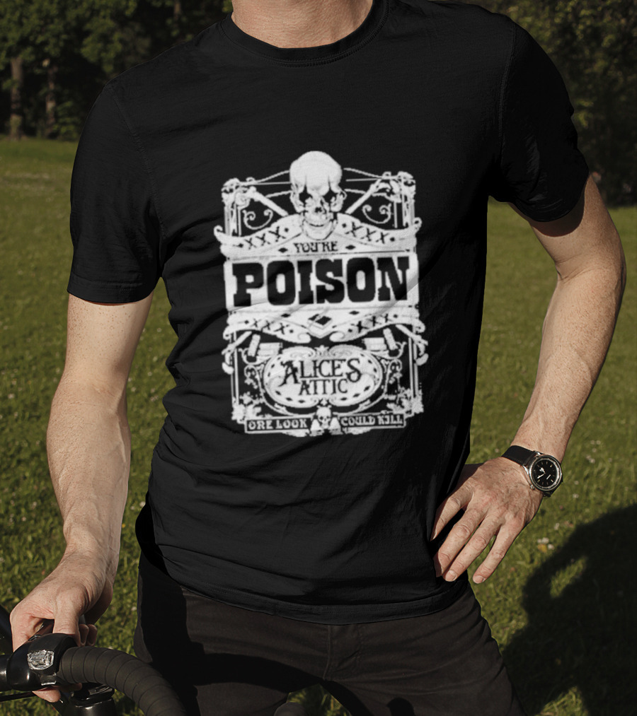 Alice Cooper Poison Attic Skull Motif T-Shirt