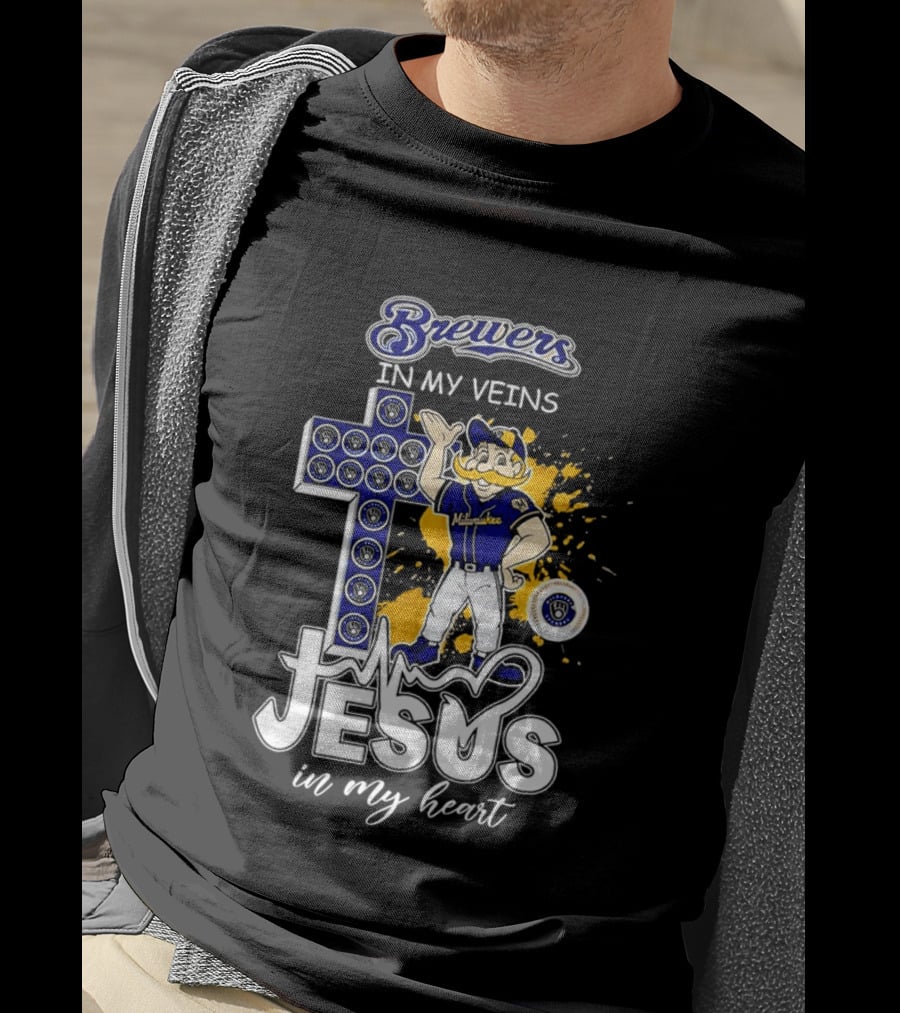 Brewers In My Veins Jesus In My Heart With Cross And Brewman T-Shirt