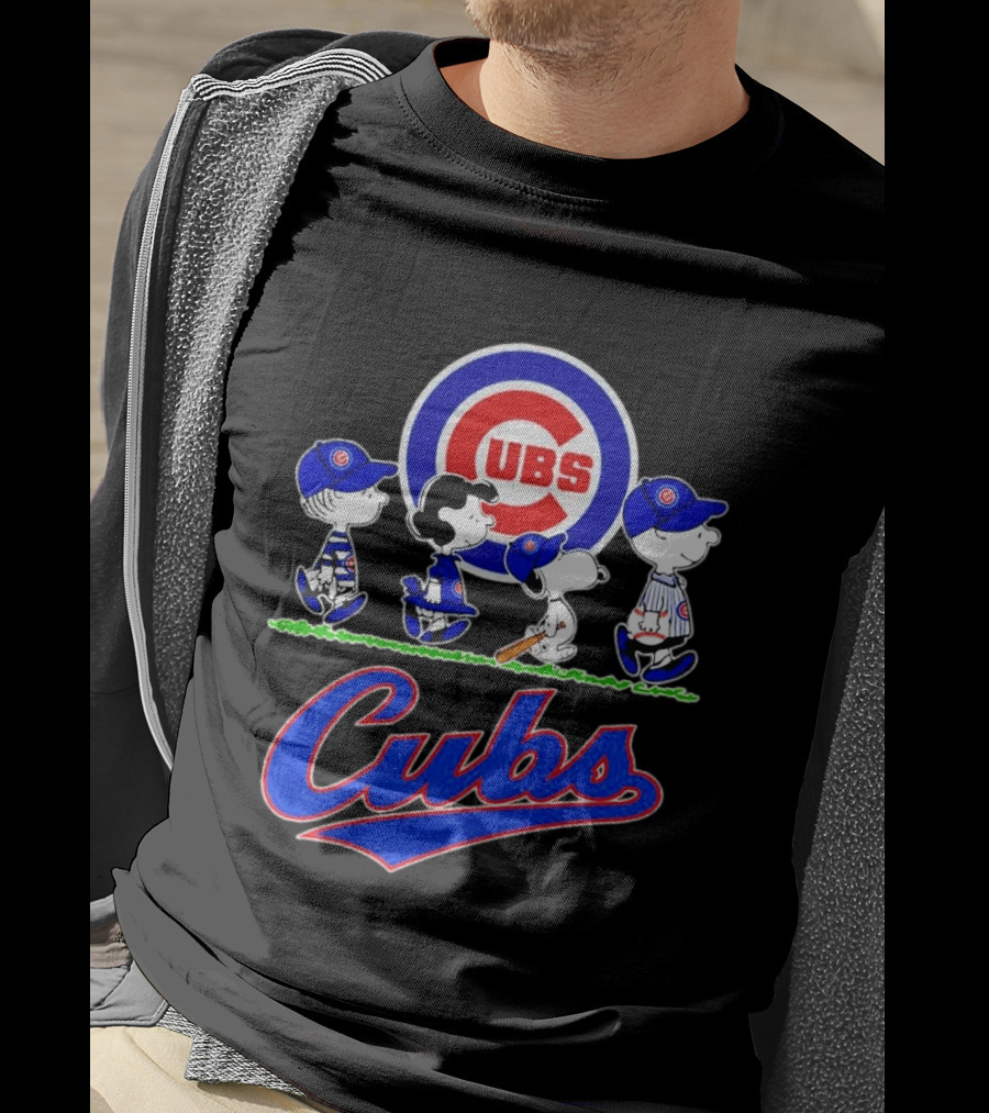 Chicago Cubs Peanuts Characters Walking 2026 T-Shirt