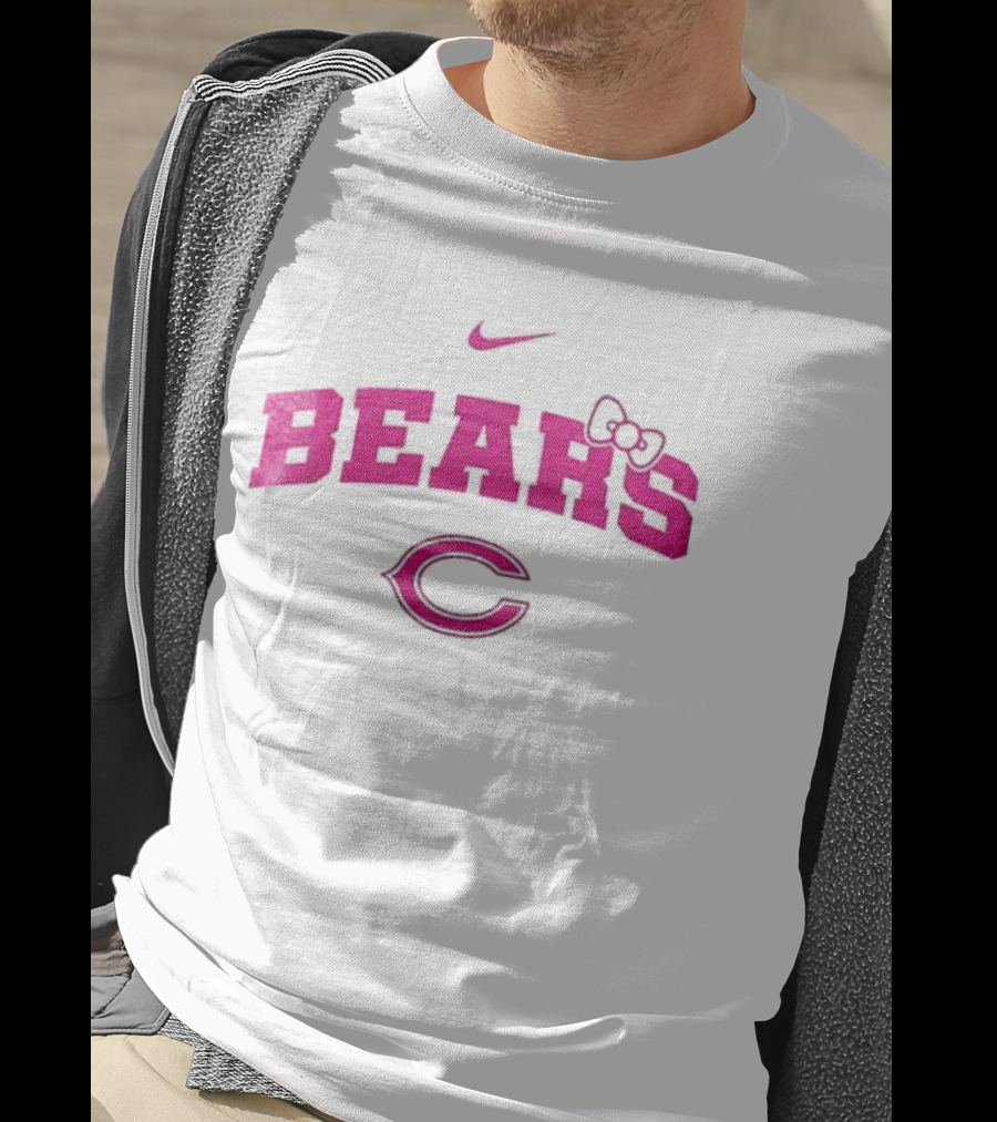 Nike Hello Kitty Bears Pink Bow Chicago Bears Collaboration T-Shirt