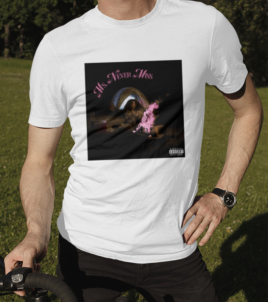SZA Ms Never Miss Camping Single Cover T-Shirt
