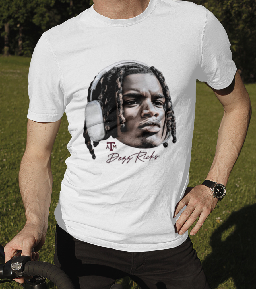NCAA Football Texas A&M Aggies Dezz Ricks Game Face Headphones T-Shirt