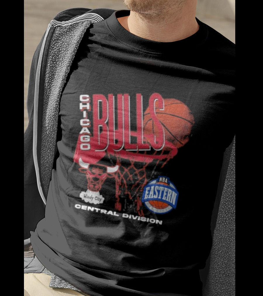 Chicago Bulls Eastern Conference Central Division Hardwood Classics 90s Basketball T-Shirt